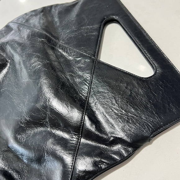 HOBO International Black Leather Handbag - Picture 8 of 11